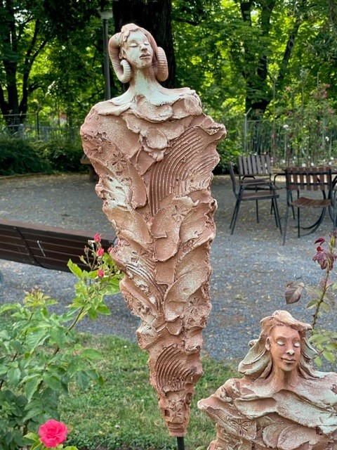 Keramik, Terracotta, Engoben, Glasuren, Oxide, 56-59cm, Preis: 195,00 €